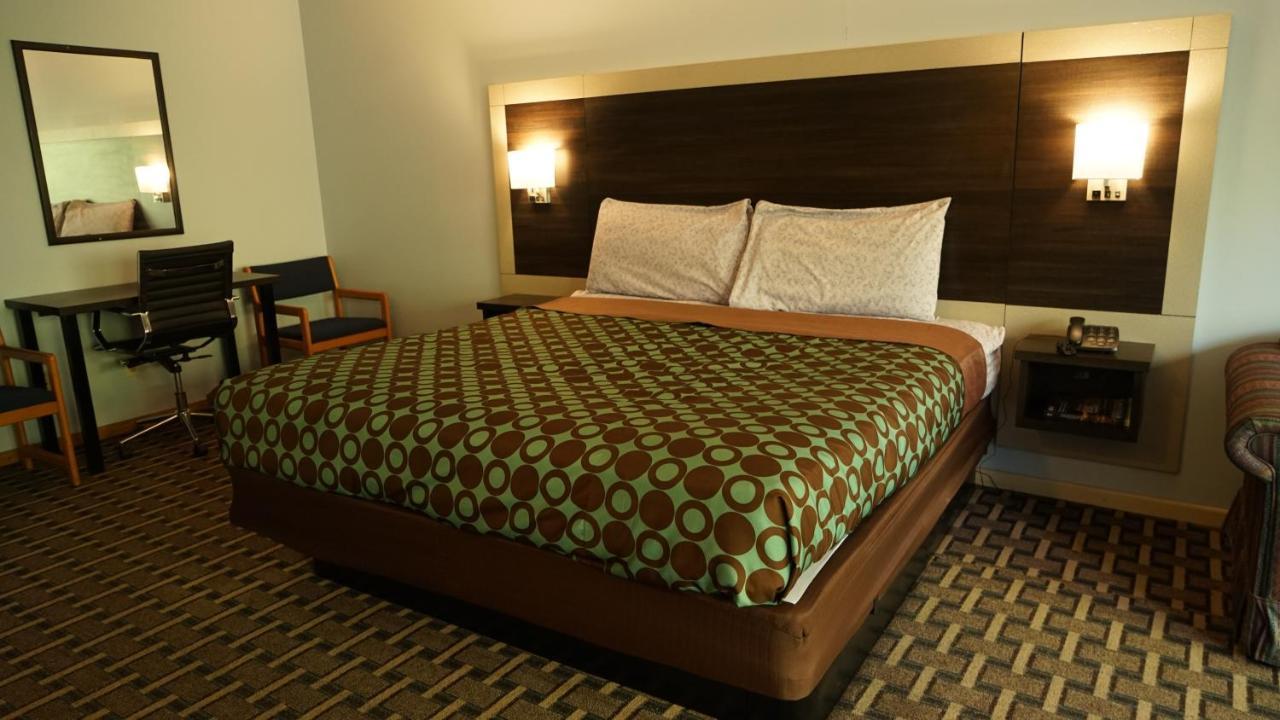Budget Host Inn 프리드레이 외부 사진