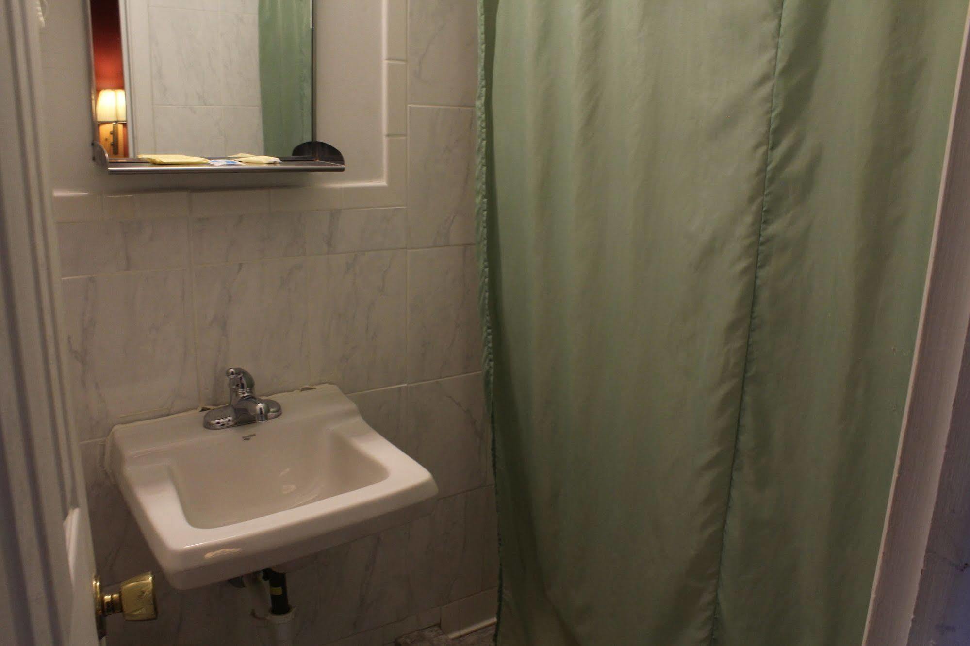Budget Host Inn 프리드레이 외부 사진