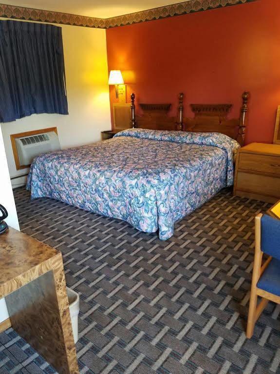 Budget Host Inn 프리드레이 외부 사진